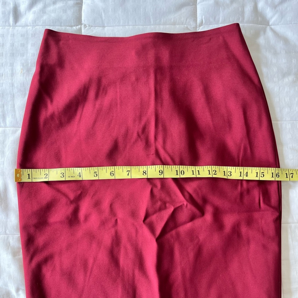 SOLD 👠 Icone Simons Burgundy Pencil Skirt XS - Picture 6 of 12